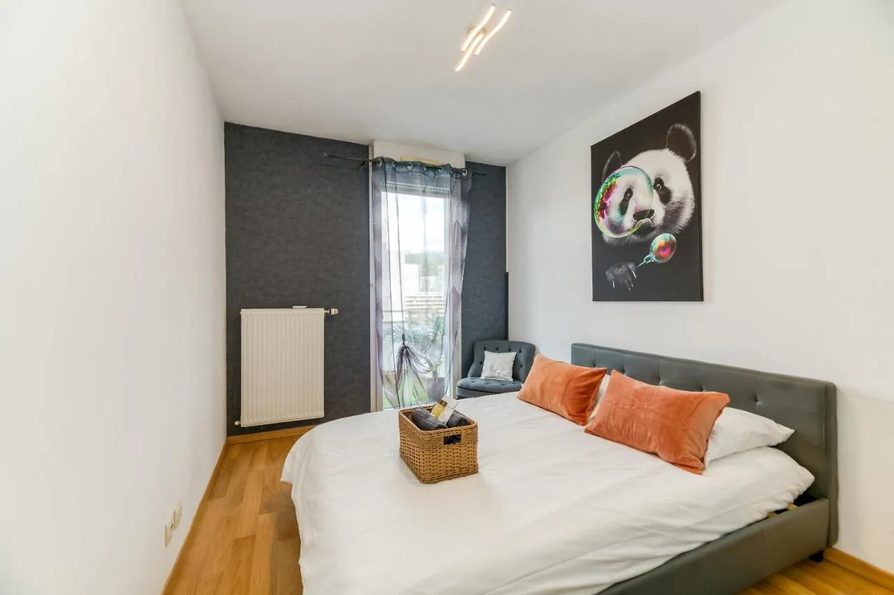 Apartment R'Apparts T3 Pop Culture Grenoble France